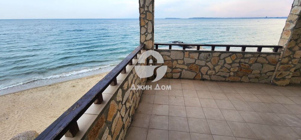 Четиристаен пентхаус с ПАНОРАМА МОРЕ в к-с Етъра 1, гр. Свети Влас