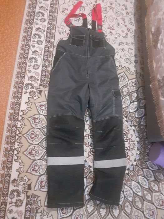Продам спецодежду