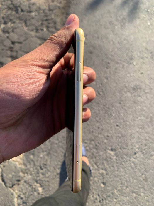 Iphone XR 64 GB