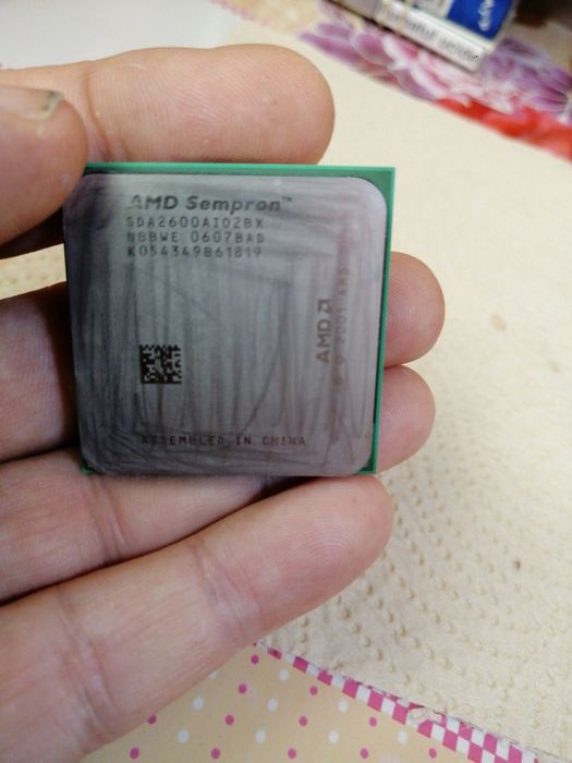 Procesoare AMD SEMPRON AM2/754