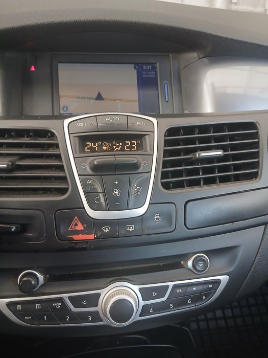 RENAULT Laguna 2010 — imagine 4