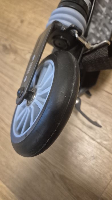 Trotinetă Oxelo Mid 5 gri – ca nouă