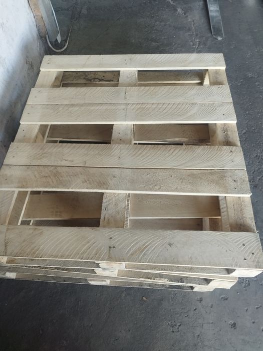 Поддоны, паллеты