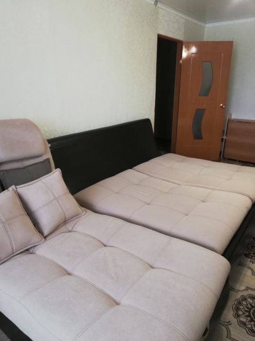 Мягкий мебель диван