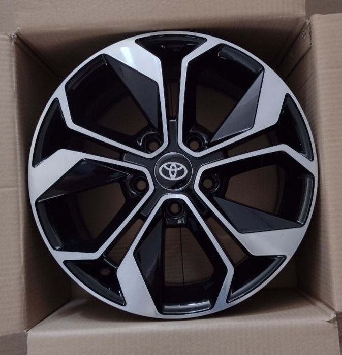 Jante 15 Toyota Auris Corolla cu 5 x 114.3 R15