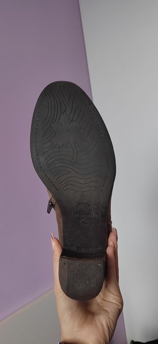 Дамски боти , естествен велур