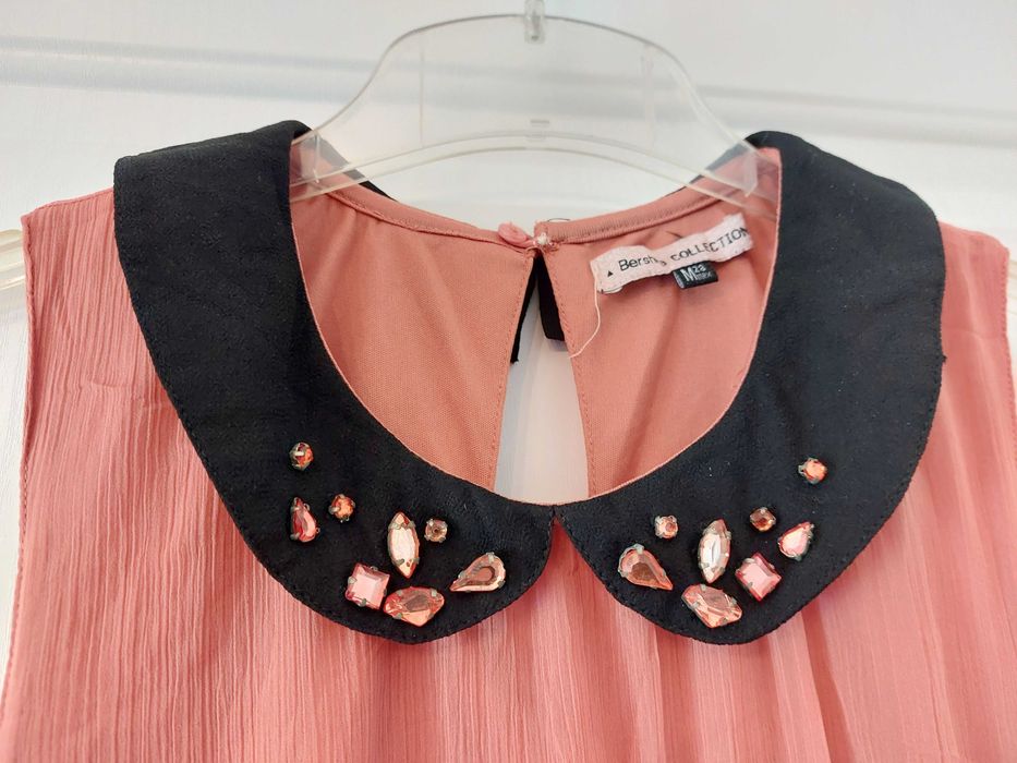 Rochie Bershka vaporoasa