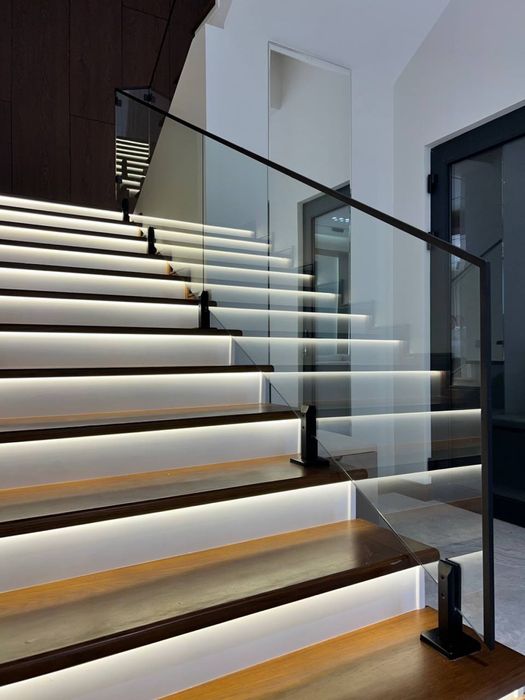 Perilla 10 mm kalyoniy oynadan