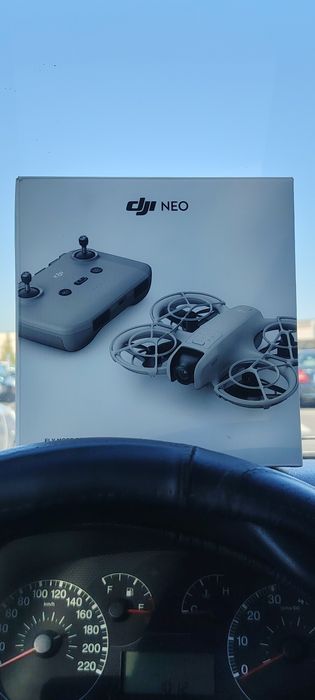 Drona DJI neo fly combo
