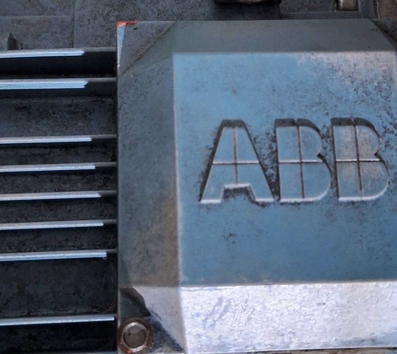 Електромотор ABB.Трифазен асинхронен с алуминиев корпус.