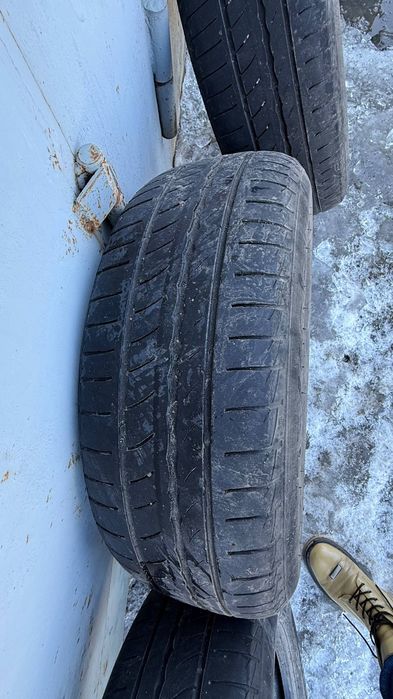 Продам шины PIRELLI