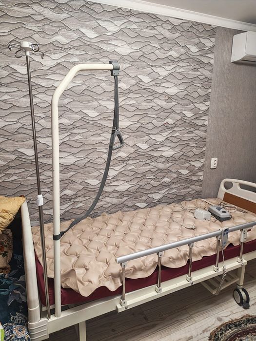 Продам кровать для лежачих больных