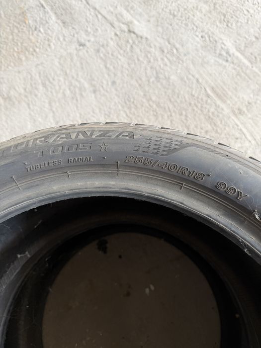255/40/18 BRIDGESTONE 2бр. 5.5мм
