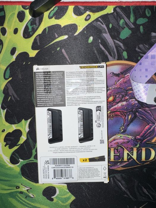 Рам памет: CORSAIR Vengeance LPX 32GB /2 x 16/GB DDR4 - 3600Mhz