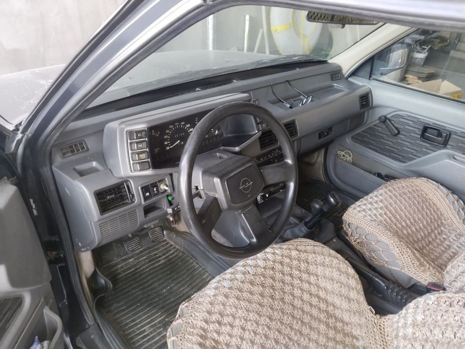 Продам Опель франтеру