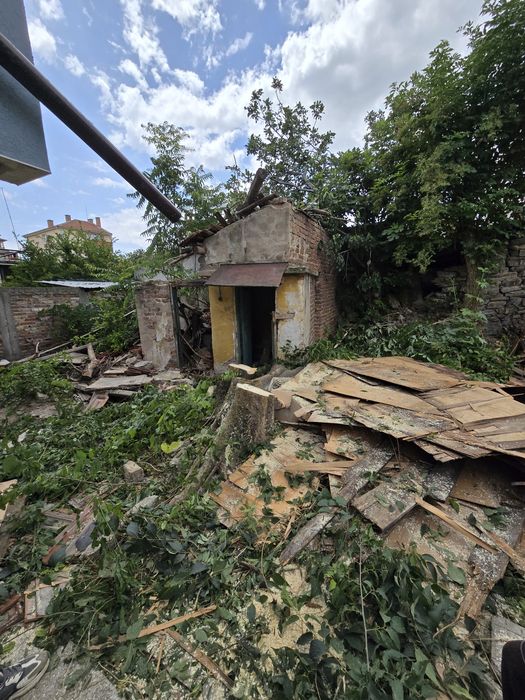 Хамали. Кърти чисти извозва. Транспорт