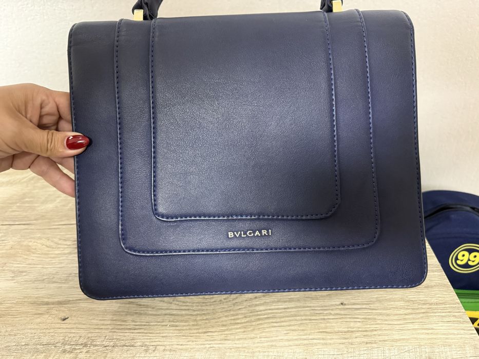 Продам сумку Balgari