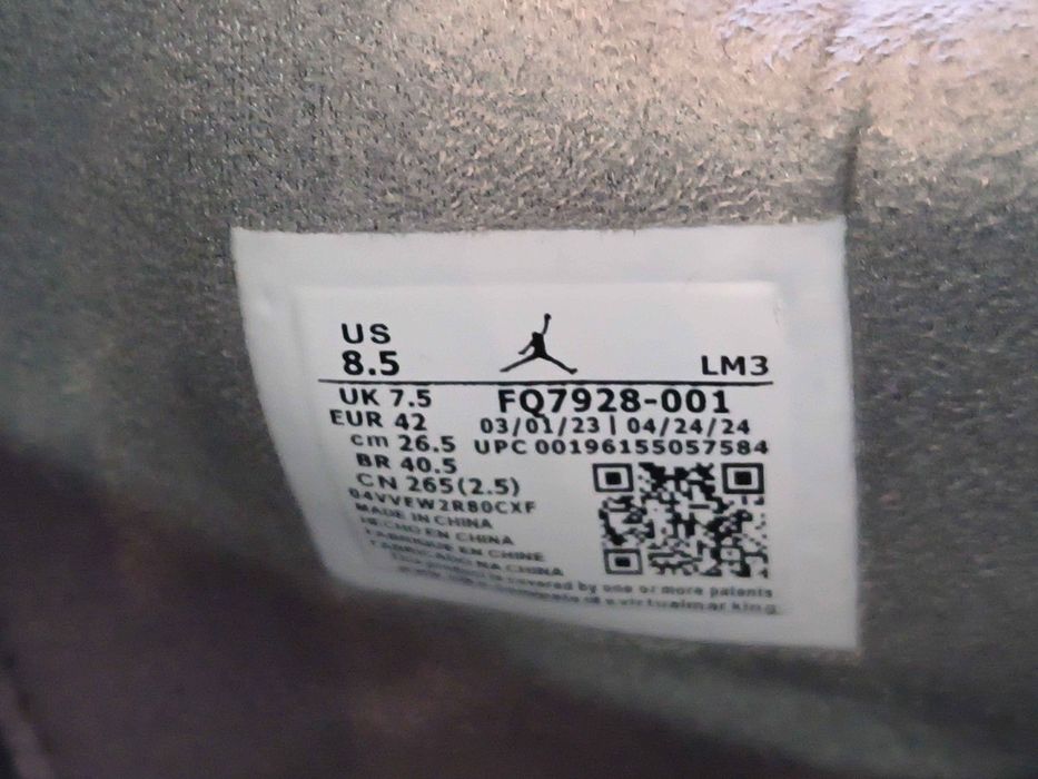 Air Jordan 4 Retro SE "Paris Olympics Wet Cement