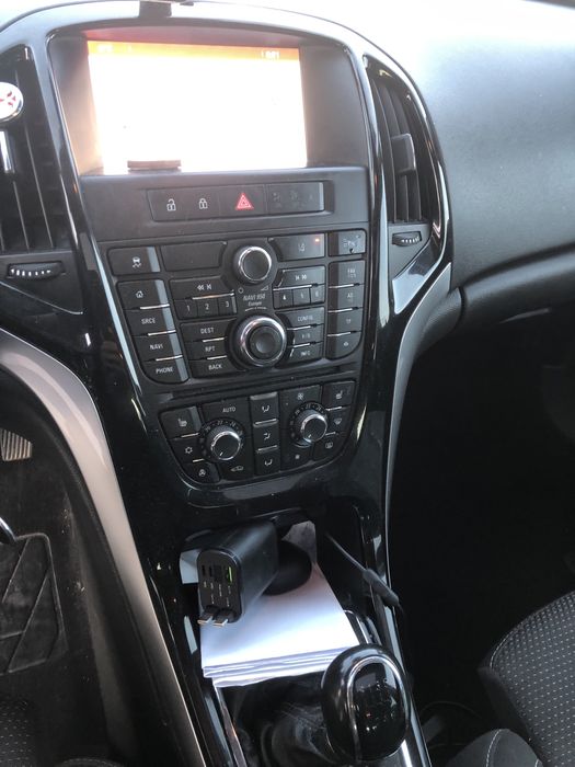 Opel astra j sports tourer