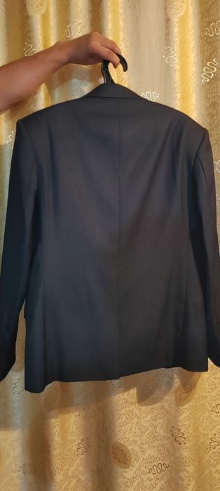 Продам костюм мужской