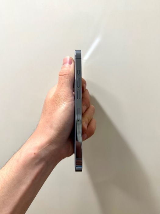 iPhone 12 Pro Max (128GB) 10/10!