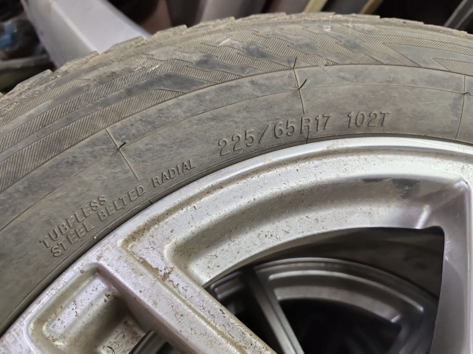 Продам зимнюю резину