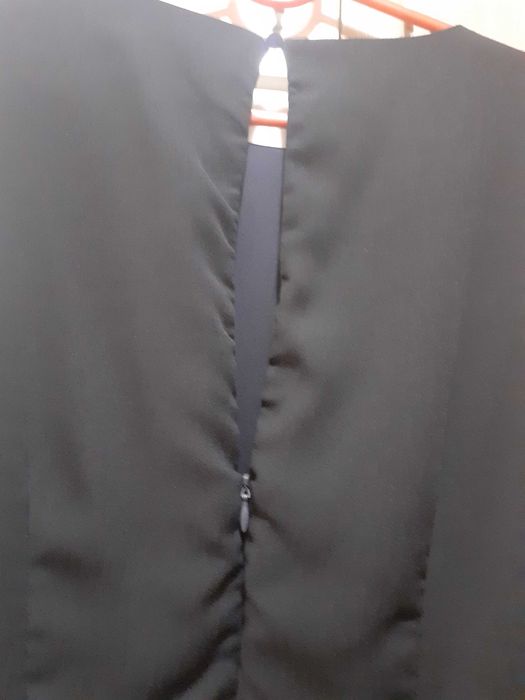 Тъмносиня елегантна рокля