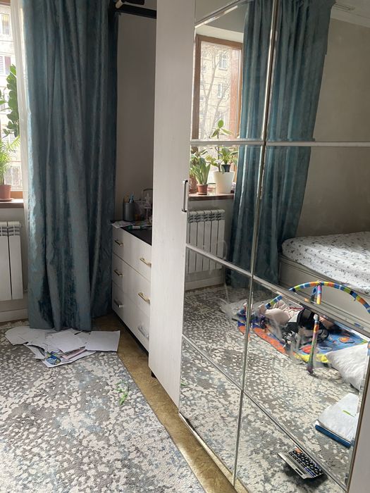 Шкаф для одежды .