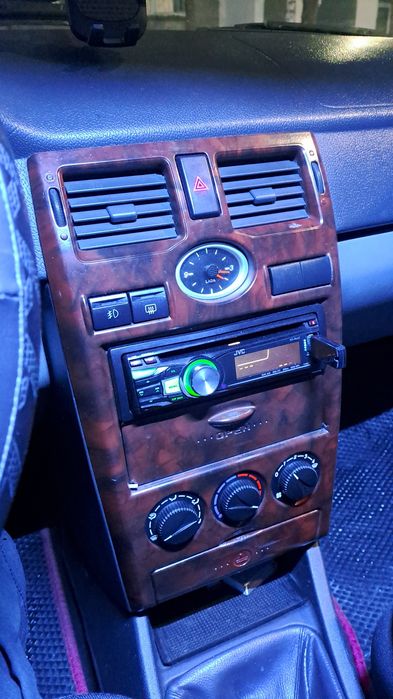 Продам,Приору Уневерсал. ХтС