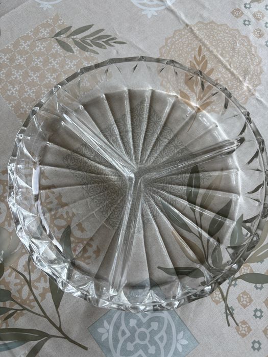 Кристална купа за сервиране
