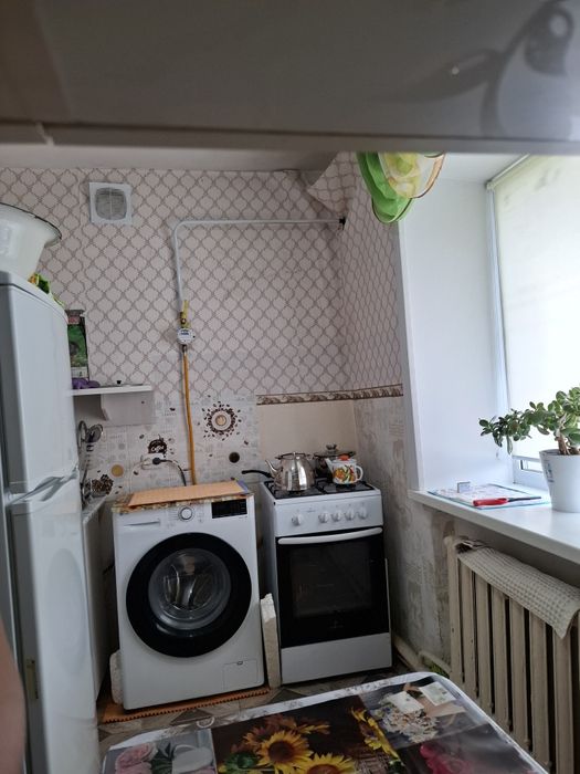 Продам 3-х комнатную  квартиру