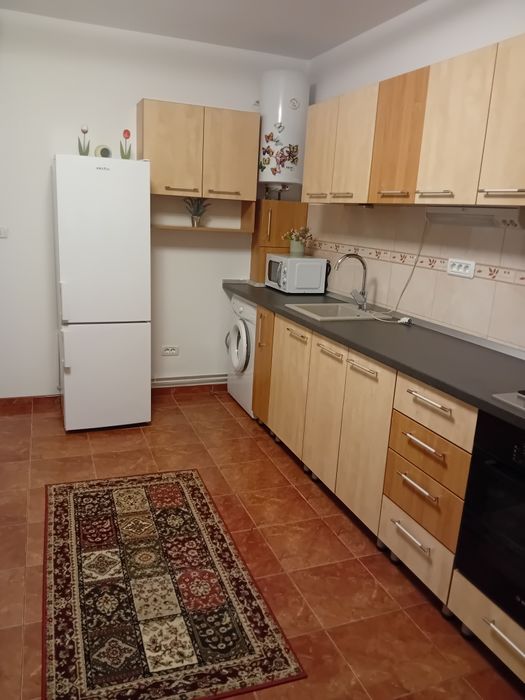 Inchiriez casa in Giroc