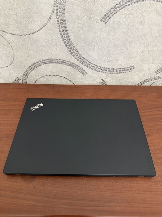 Рабочий ноутбук Lenovo ThinkPad X1 Carbon