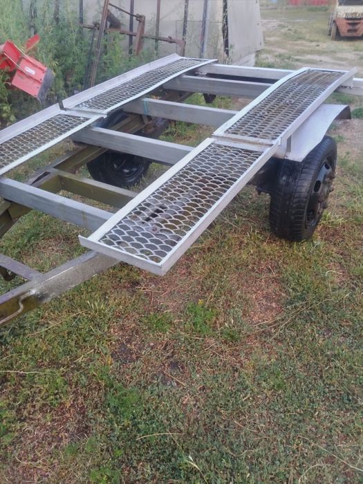 Прицеп платформа