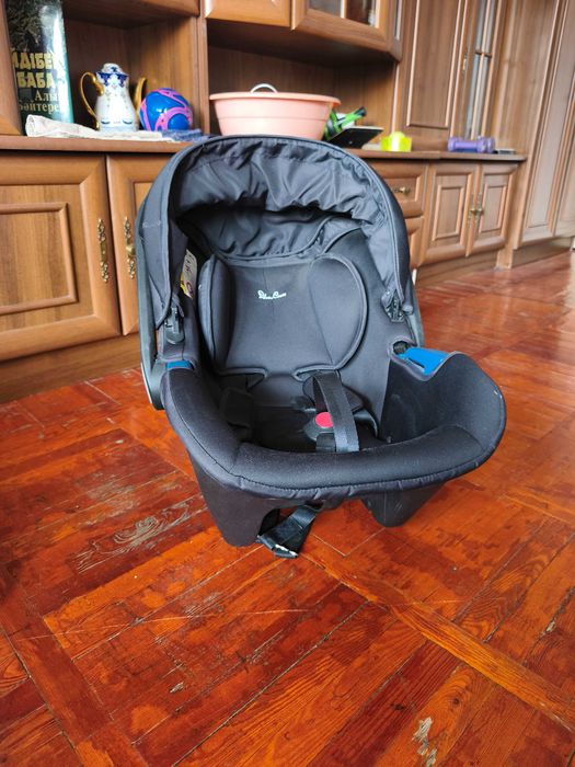 Детское автомобильное кресло