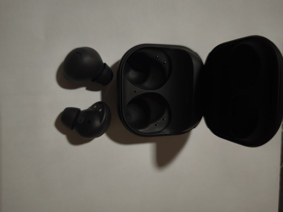 Galaxy buds 2pro  беспроводной наушник.