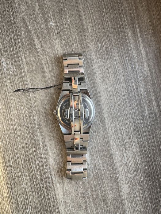 Часы тиссот прх.