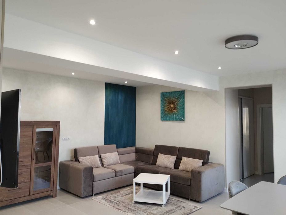 Inchiriez apartament-Facultatea de Medicină -Ciupercă ,2 camere,bloc nou