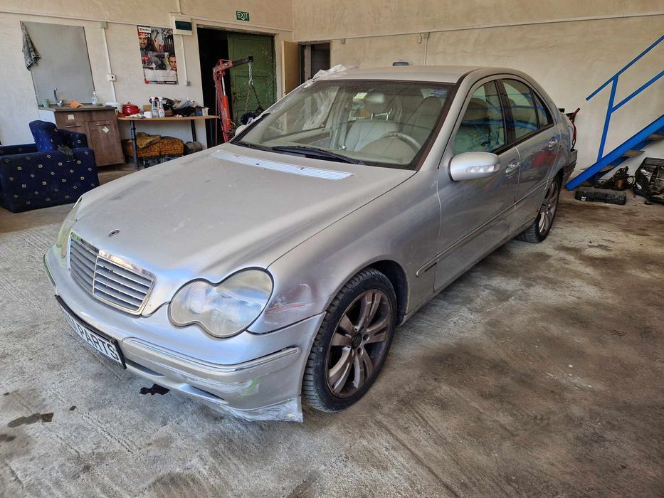 Mercedes W203 C220CDI 143кс 611 автоматик седан НА ЧАСТИ!