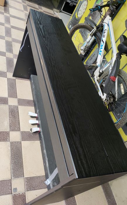 Цифровое пианино молоточковый.