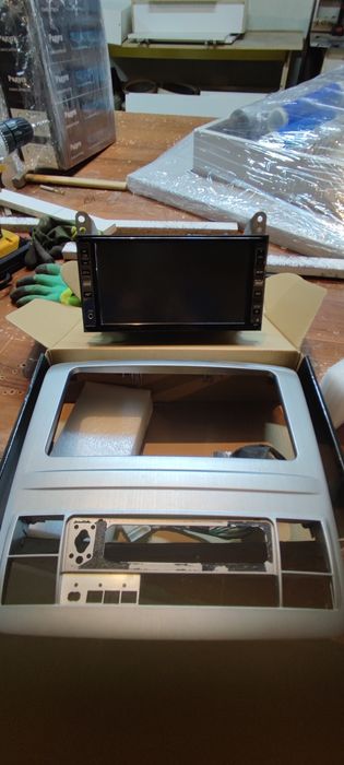 Монитор для Alphard