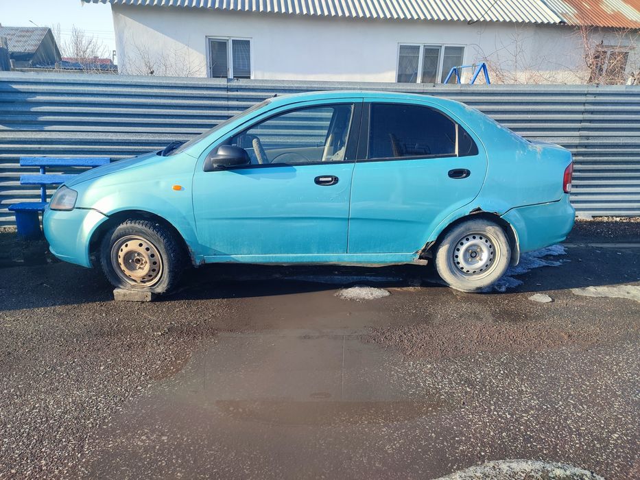 Шевроле авео 2005 года