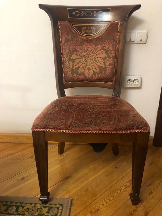 Стул дерево , состояние. хорошее