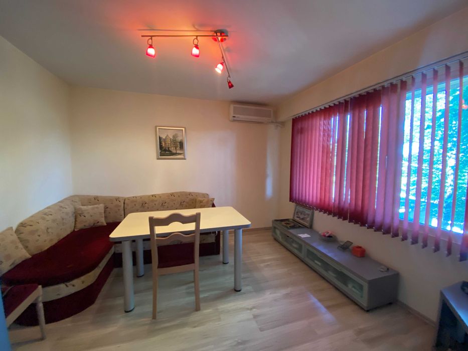Продава се Четиристаен апартамент в Русе, Дружба 3 - 119 кв.м за 1261 €/кв.м - Снимка #3