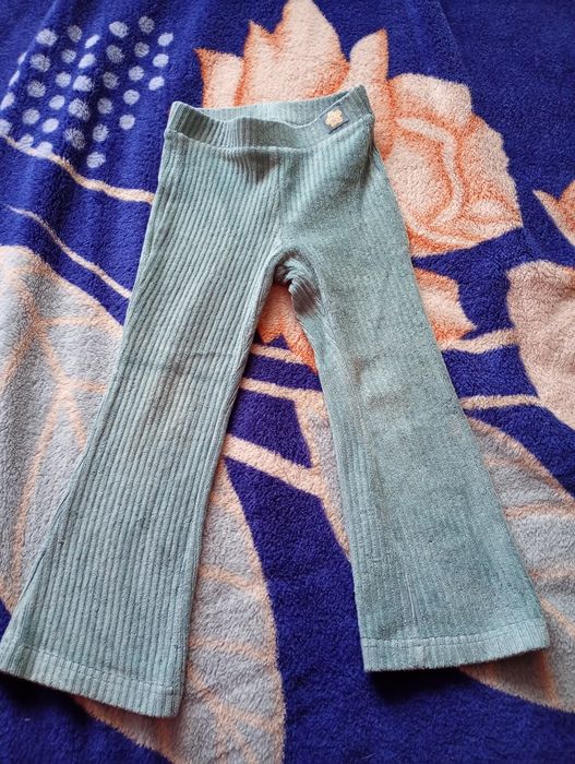 De vînzare pantaloni fete