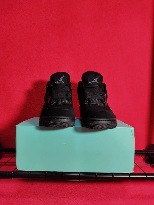 Jordan 4 Black Cat marimea 42