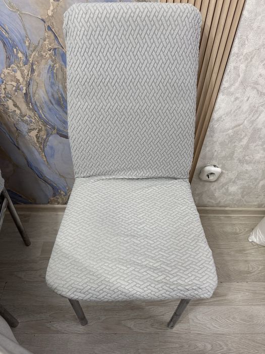 Продам стол со стульями!