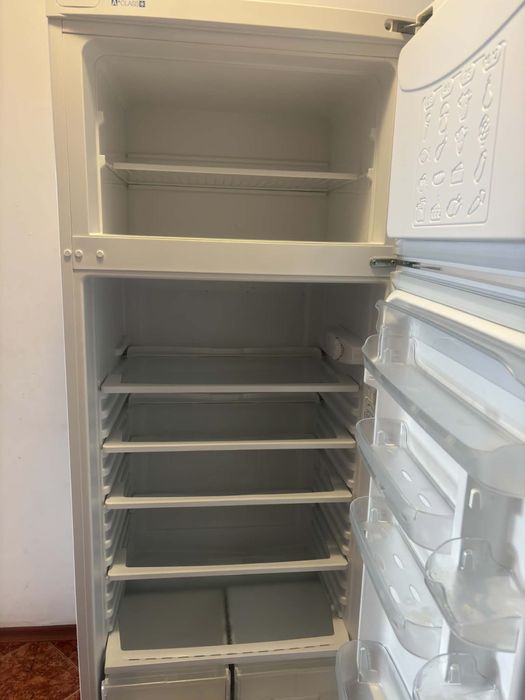 Хладилник - Indesit TAA5