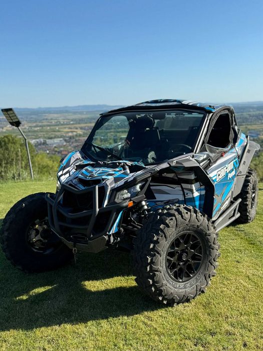 Can am maverick x3 turbo rr rc 200 cp