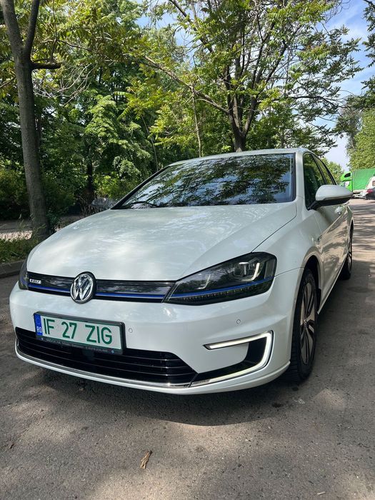 Volkswagen Golf De vanzare Volkswagen e Golf full electric achizitionat de nou din rep